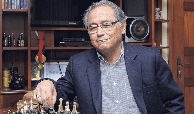 [La República] Walter Albán 