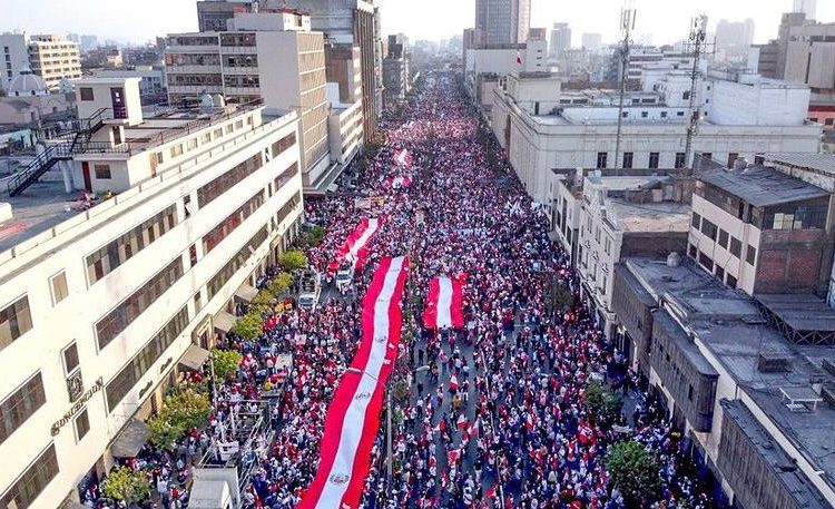 El Búho🦉 on X: ¿QUÉ OPINAS?  Tras la marcha del 19 de julio, varios  medios peruanos han tildado de fracaso la asistencia a la protesta contra  el gobierno de Dina Boluarte.